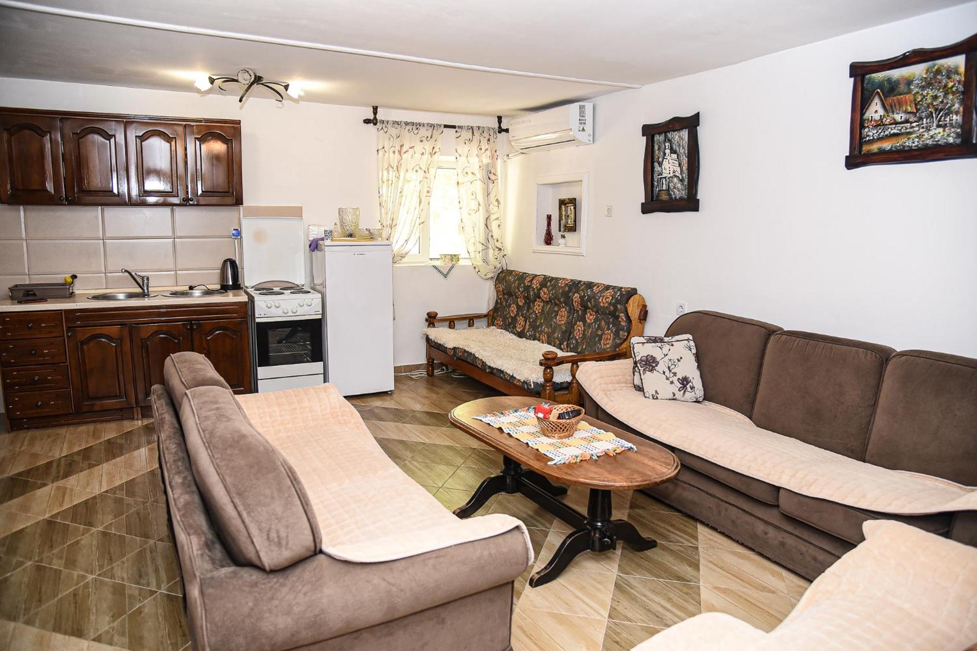 Old House Kontic Appartement Nikšić Kamer foto